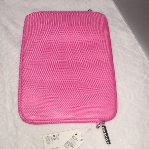 🎉PINK PADDED LAPTOP CASE FITS UP TO 13" 🎉 - Picture 3 of 5
